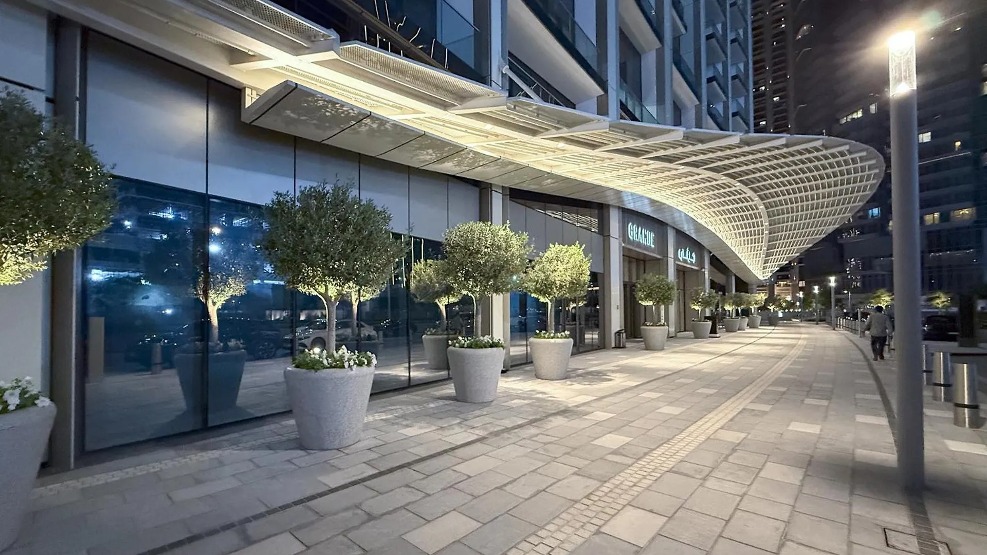 Skyline Majesty - Luxury Living With Full Burj Khalifa & Fountain Views - 1703 Appartement Dubai